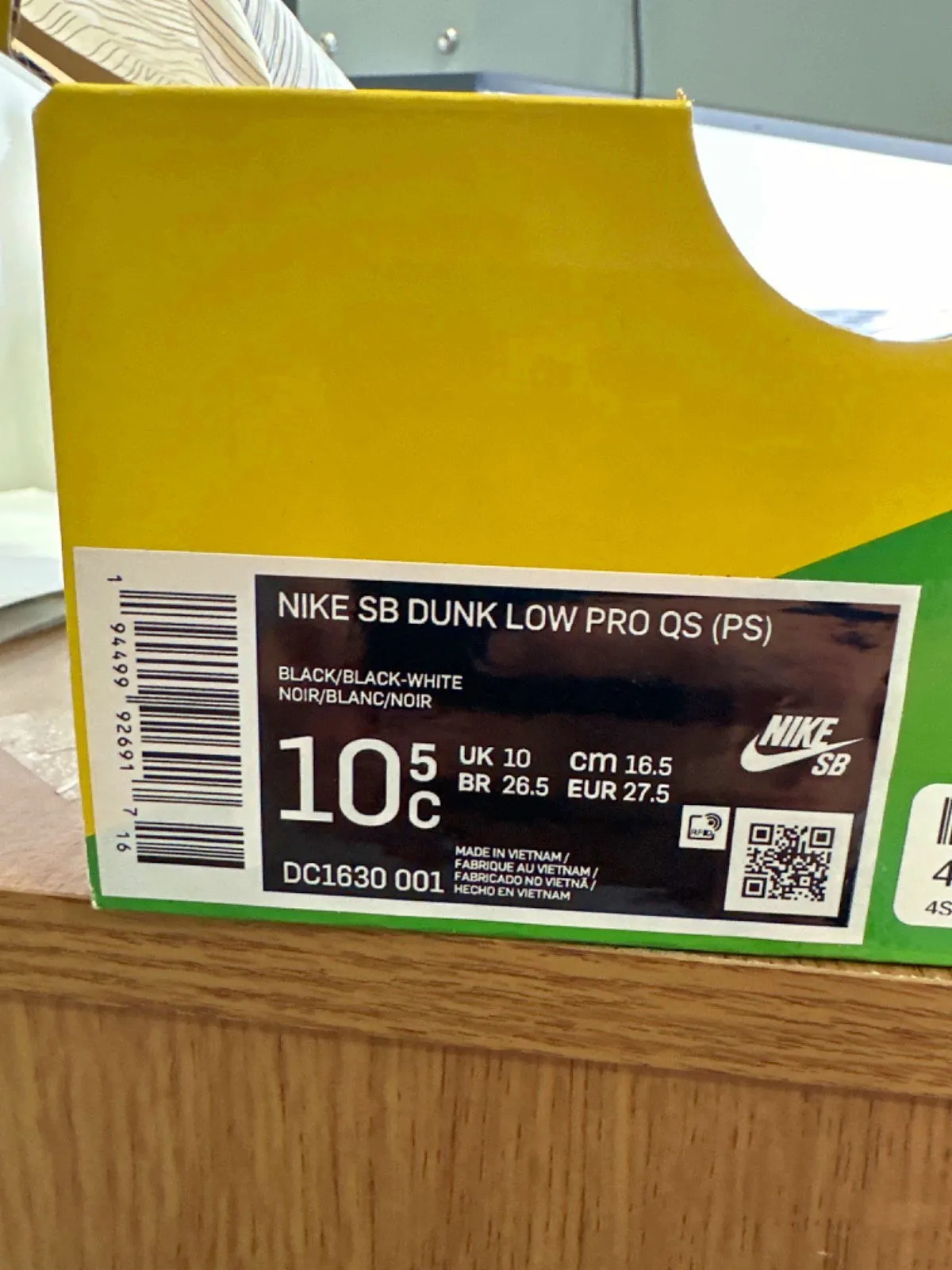 Nike DA1630 Black SB Dunk Low Pro QS (PS) Trainers  UK 10 