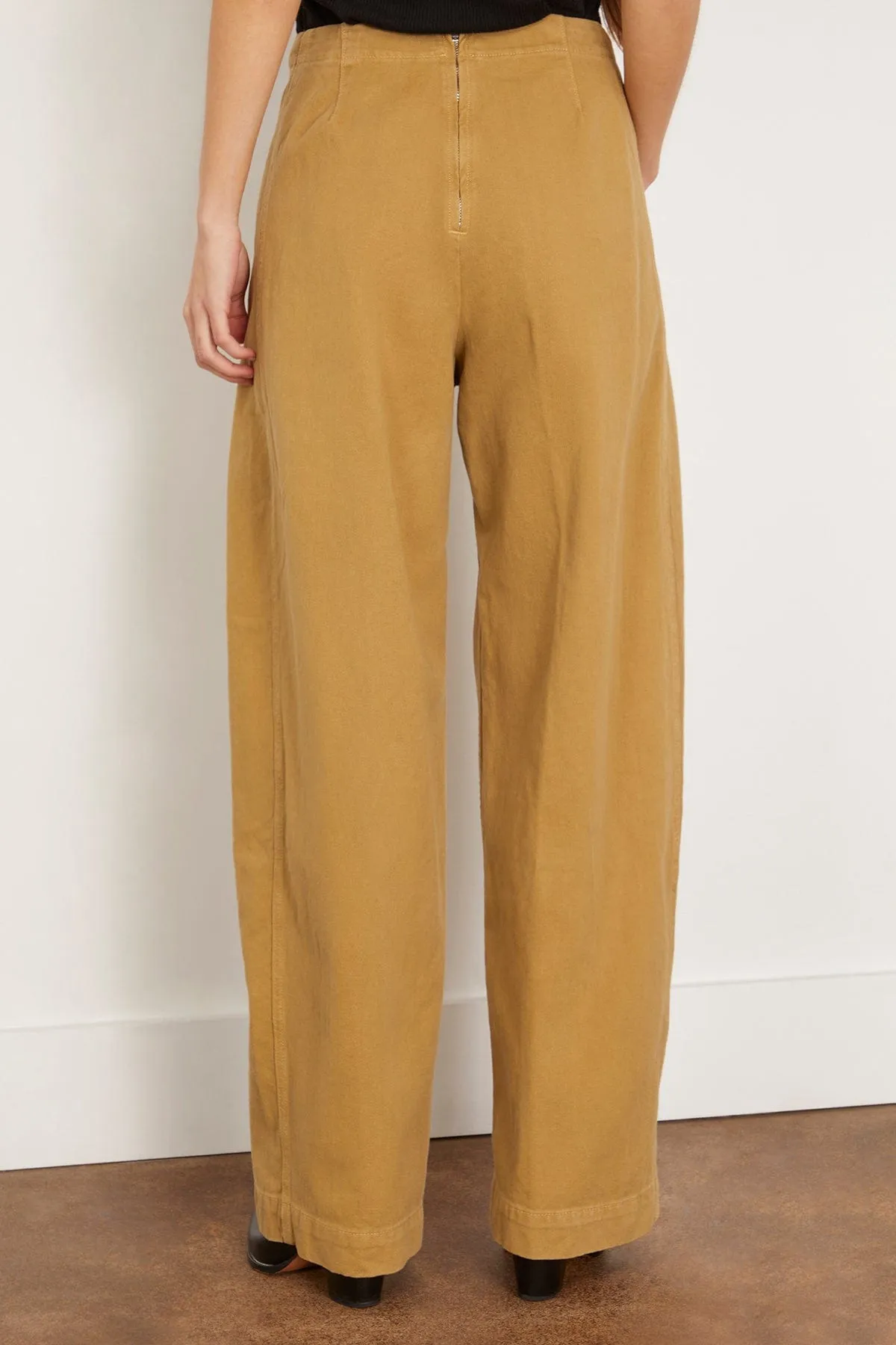 Tany Pant in Olive